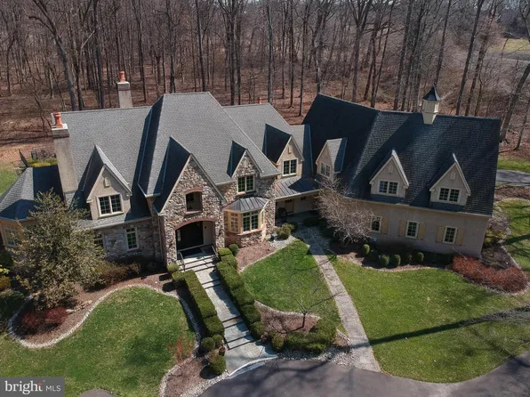 3525 Wellsford Ln, Doylestown, PA 18902