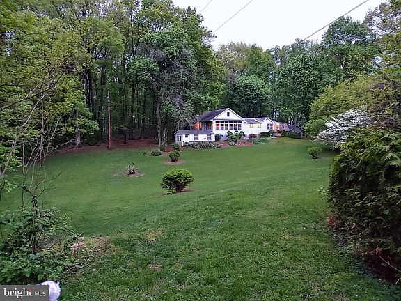 3rd image of 5652 Union Deposit Rd