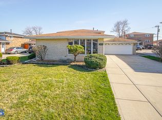 7849 W 79th Pl, Bridgeview, IL 60455