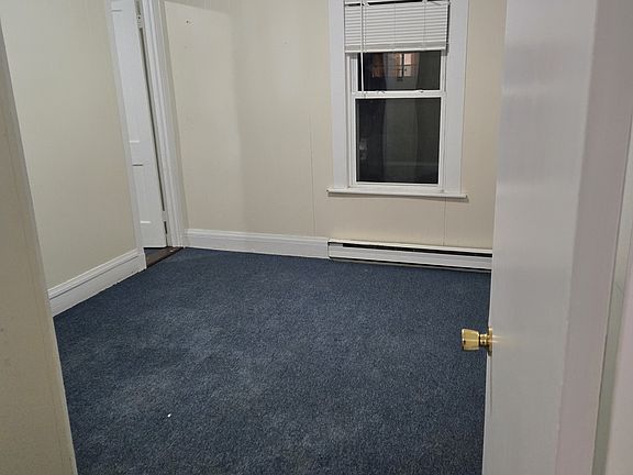3rd image of 325 Cumberland St #6