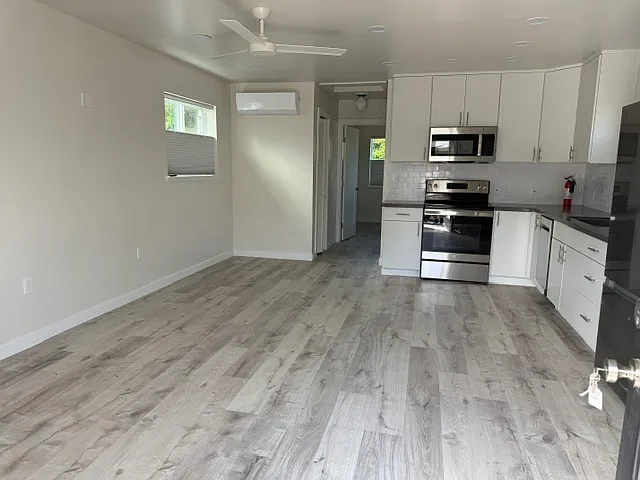 1 bed, 600 sqft, $1,600 — Photo 2