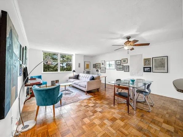 2965 Pharr Court South NW APT 712, Atlanta, GA 30305