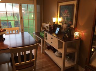 270 Wallen Dr, Van Lear, KY 41265