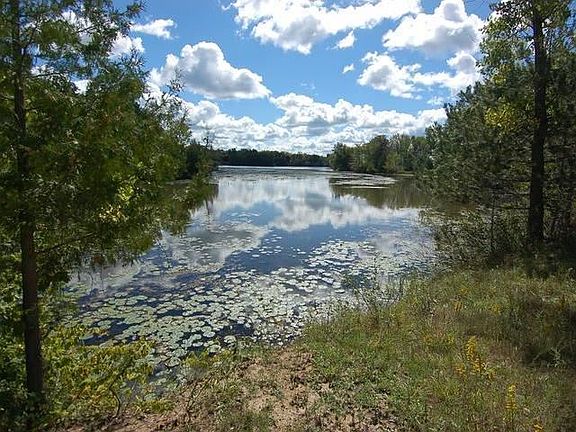 2nd image of 3485 Birch Point Rd