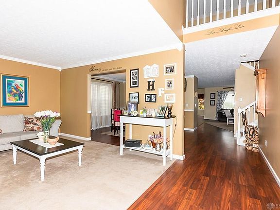 3rd image of 2241 Murphy Ln E