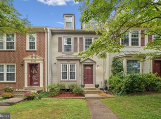 8482 Springfield Oaks Dr, Springfield, VA 22153