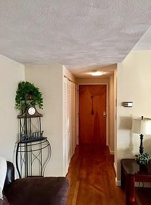 5th image of 1100 Salem St APT 69