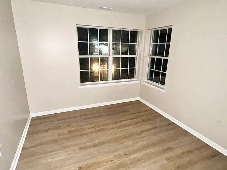 8 Driftwood Ct #8 — Photo 6