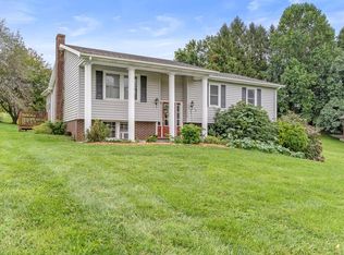 116 Sherry Ln, Galax, VA 24333