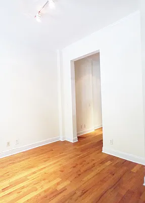 Rented by Triplemint | media 15