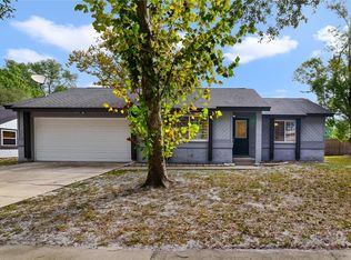 2852 Charmont Dr, Apopka, FL 32703