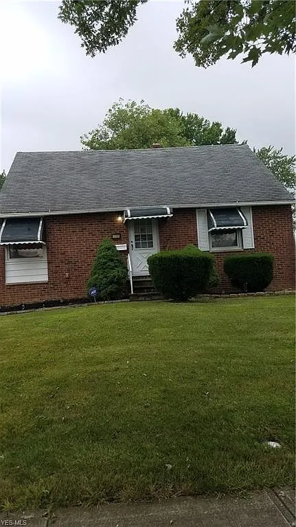 15905 Walvern Blvd photo 1