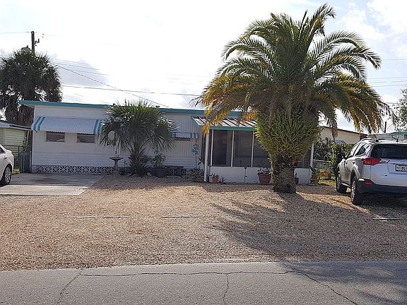 2nd image of 2024 Roselawn Dr