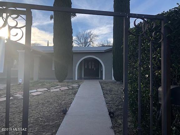 2nd image of 747 N Sonora Pl