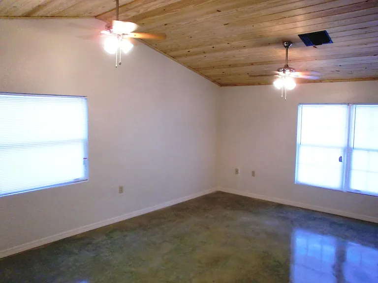 2169 Arbuckle Creek Rd — Photo 13
