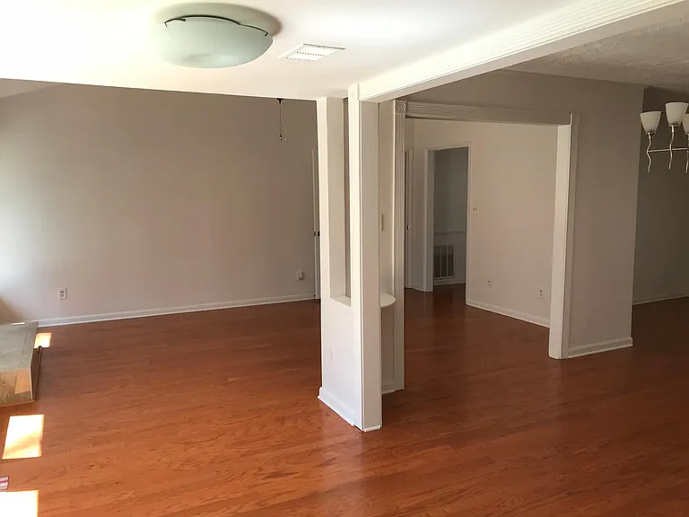 Open plan day time activities: living room, TV room, dinning room, breakfast area, and kitchen