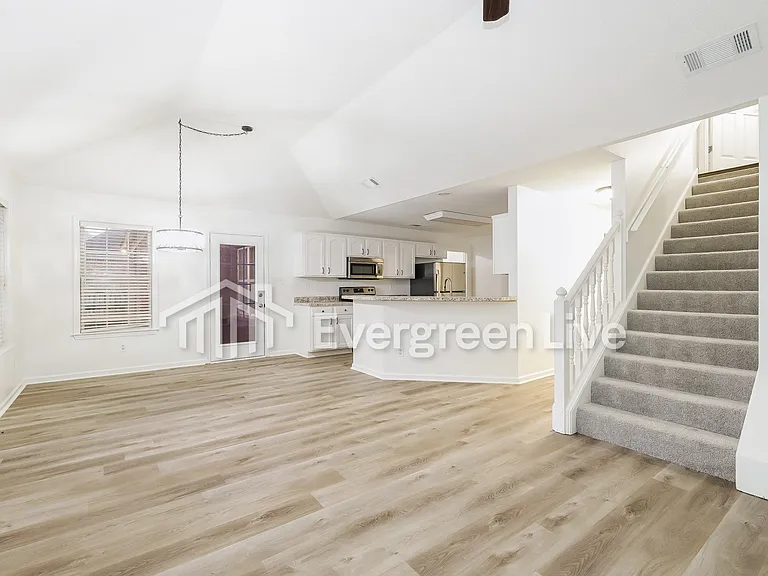 5990 Armistead St — Photo 5