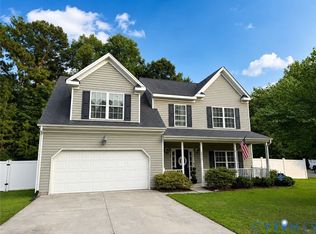 6852 Watch Harbour Cir, Hayes, VA 23072