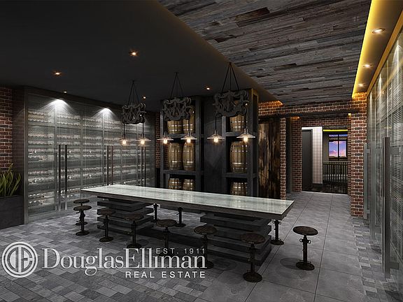 2nd image of 4441 Purves St #1306