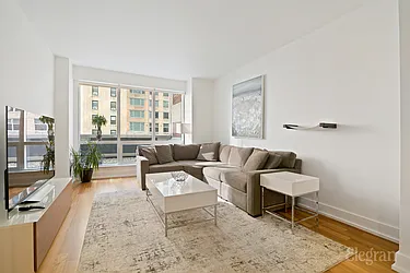 350 West 42nd Street, #4E
