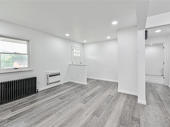 5th image of 1207 Zeno Ln