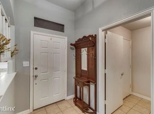 100R Sierra Dr, Waxahachie, TX 75167