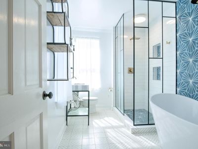 1622 S Charles St, Baltimore, MD, 21230