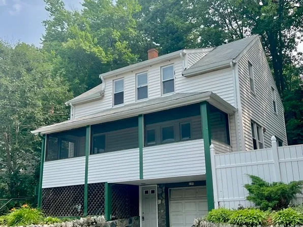 155 Lebanon St, Melrose, MA 02176