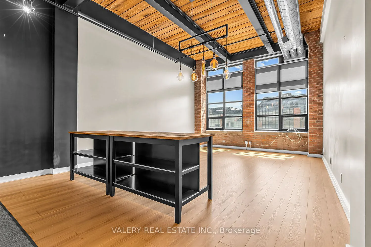 1 bed, $2,995 — Photo 4