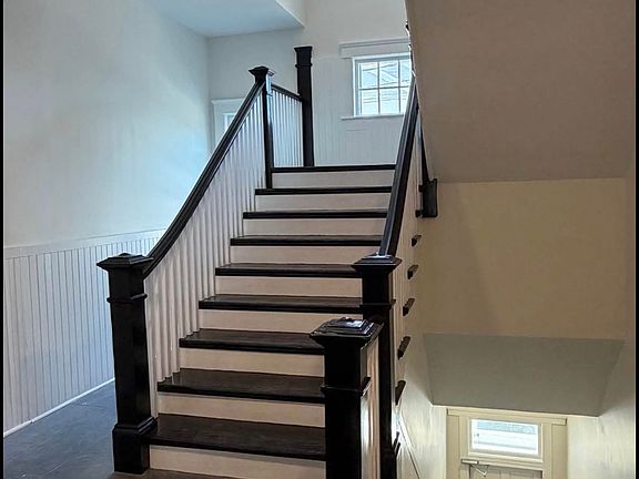 2nd image of 136 Winter St #2