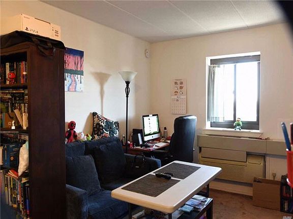 4th image of 143-51 Roosevelt Ave #10B