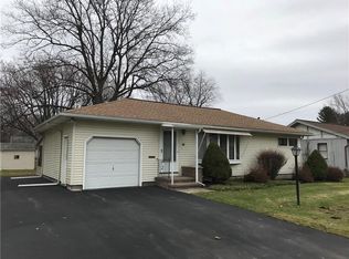 14 Forest Ave, Rochester, NY 14622