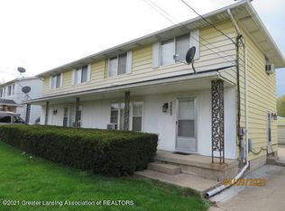 5802 Orchard Ct, Lansing, MI 48911
