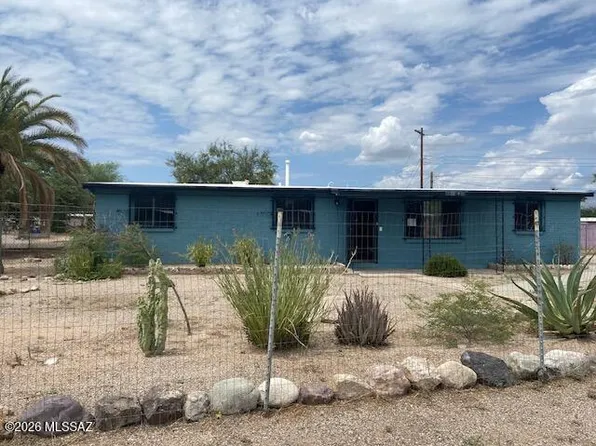 5305 E 28th St, Tucson, AZ 85711