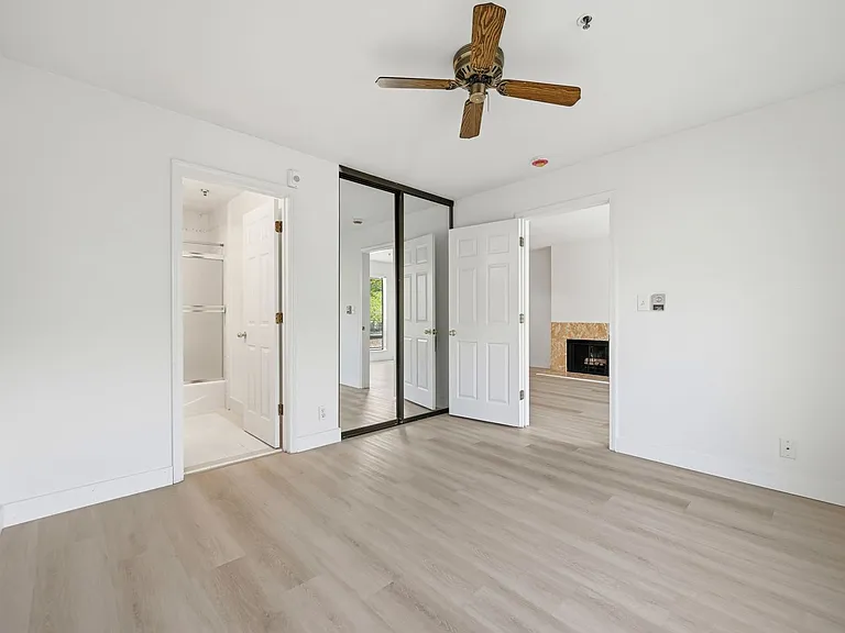 3301 Mission St #302 — Photo 15