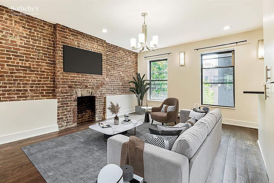 1st image of 460 W 51st St APT 5
