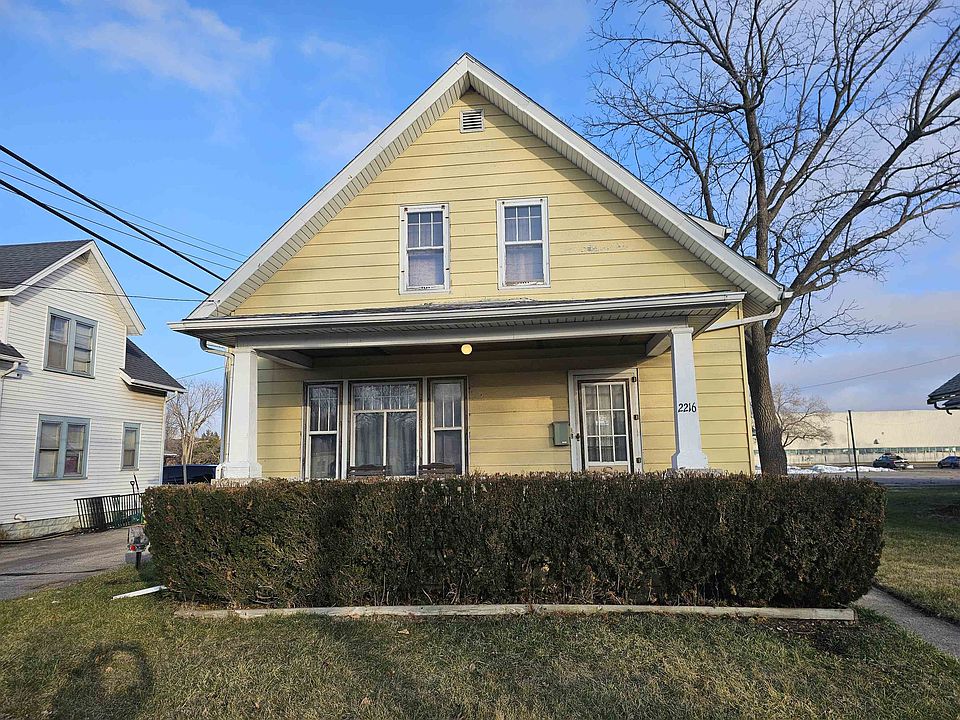 1st image of 2216 11th St