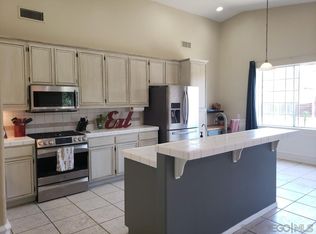 11808 Gay Rio Ln, Lakeside, CA 92040