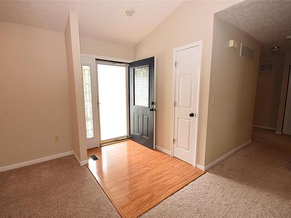 2nd image of 2728 Stone Valley Dr