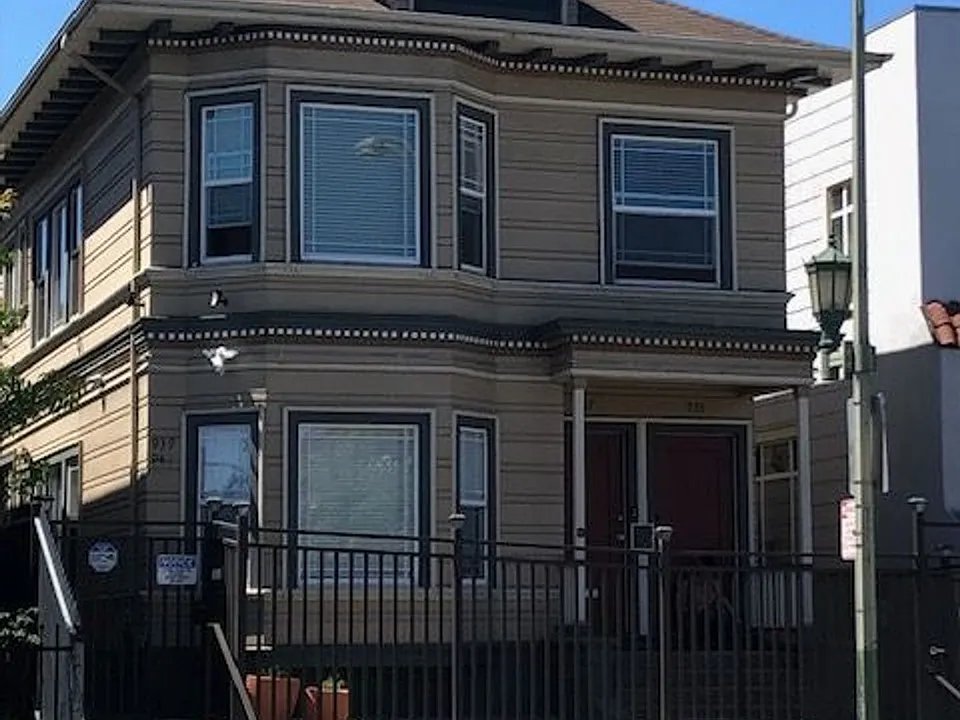 937 International Blvd
