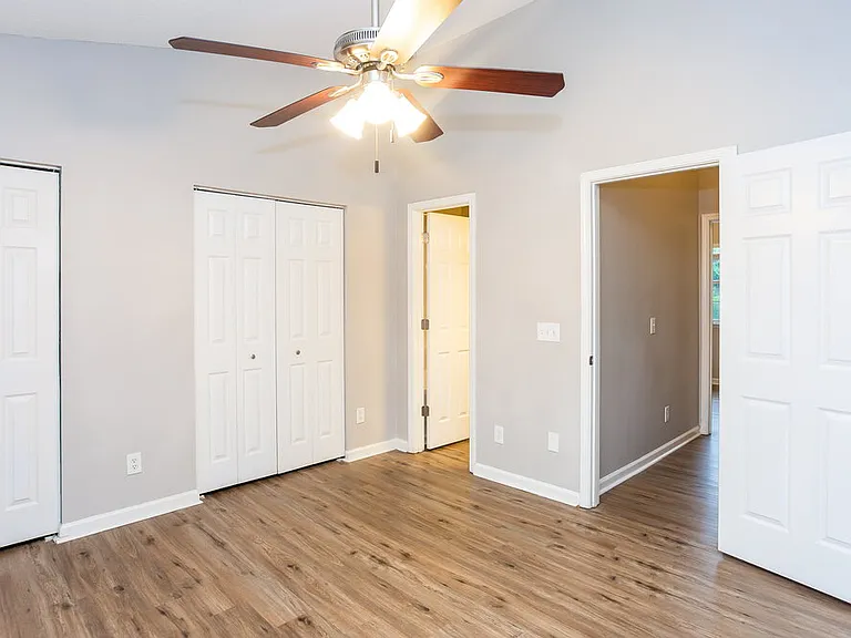 5746 Prescott Ct — Photo 11