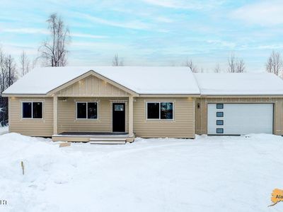 13832 W Halston Ave, Big Lake, AK, 99652
