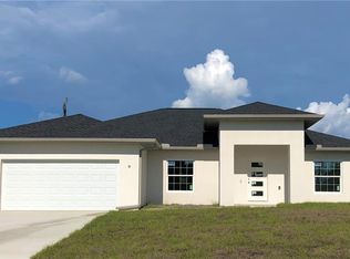 7388 Cary St, Englewood, FL 34224