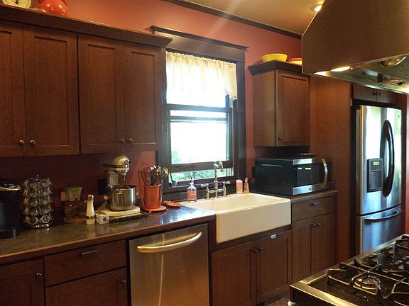 2nd image of 27026 W 19th St
