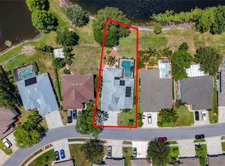 1913 Blue River Rd, Holiday, FL 34691