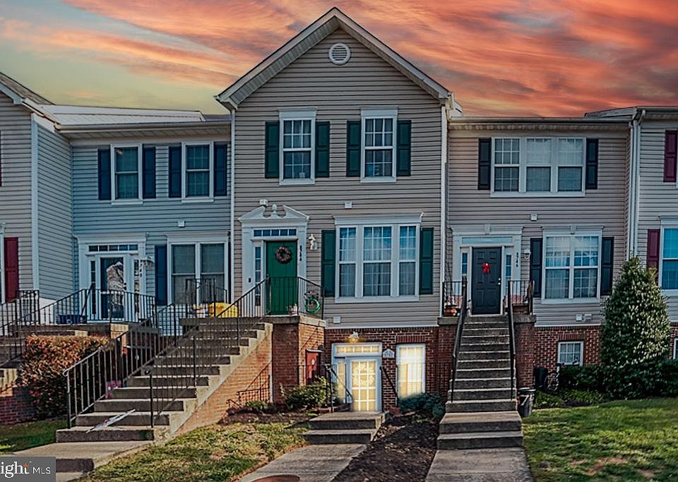1st image of 8742 Aspen Grove Ct
