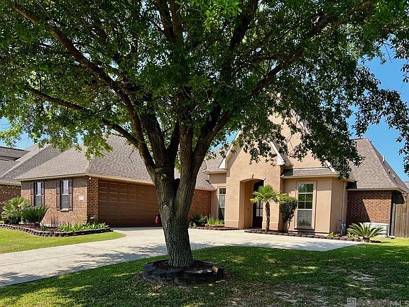 2nd image of 41152 New Orleans Dr