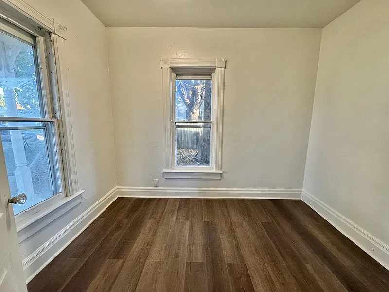 3 bed, 1.0 bath, 1478 sqft, $1,499 — Photo 3