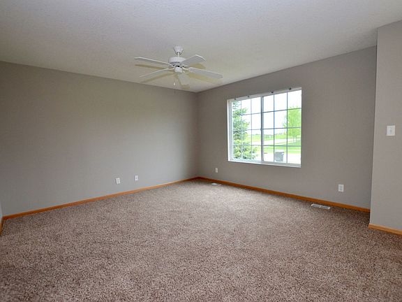 3rd image of 10124 Catalina Dr