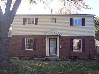 2nd image of 412 Goldleaf Ave